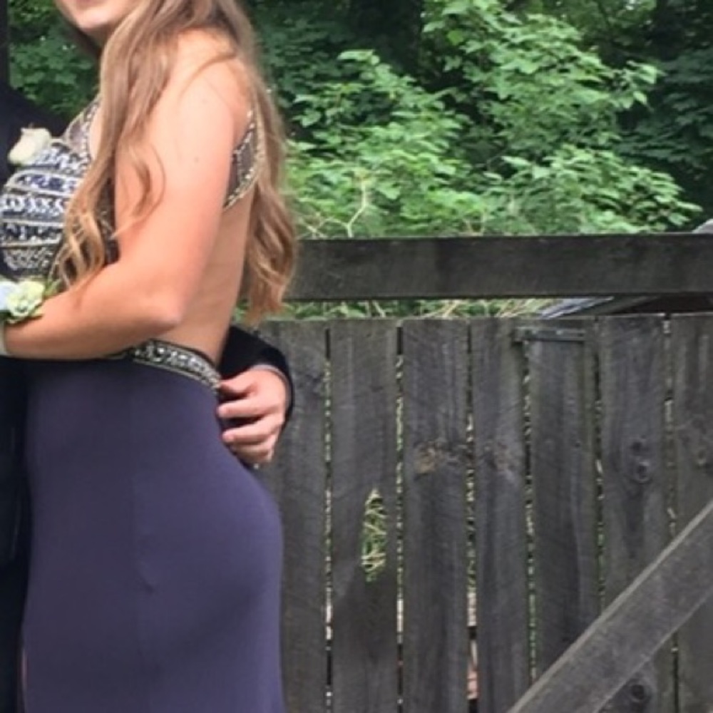 Prom dress - Picture 3 of 3